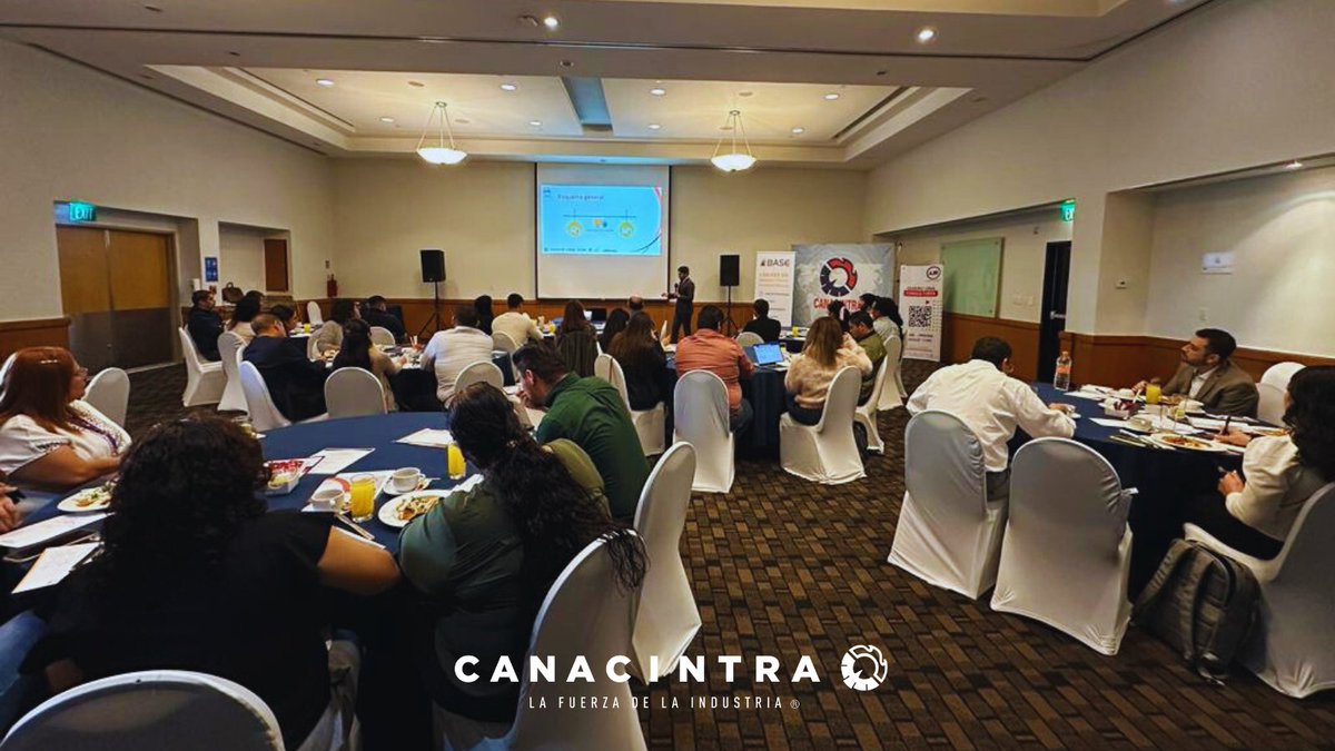 vpcomercioext's tweet photo. Gracias a todos los industriales y empresarios de Tijuana que asistieron a la 3ra fecha de "Operaciones virtuales IMMEX" haciendo sinergia en favor del comercio exterior. 

Agradecemos especialmente a nuestro patrocinador oficial @BANCO_BASE  por hacer posible dicho evento 🇲🇽 https://t.co/Z6J8NblbDP