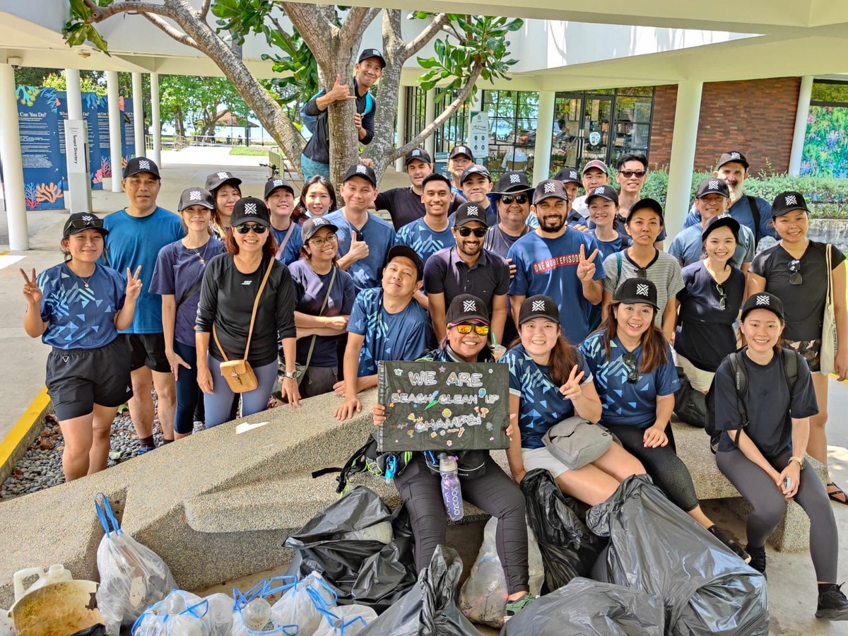 VMLYR's tweet photo. After a purposeful 24 hours of service, we have threaded goodness into the fabric of our communities around the globe for VMLY&amp;R Worldwide Foundation Day. See more photos from the day at https://t.co/gcZkbPo1BU. #WeAreVMLYR https://t.co/4bDkcSYjZ5