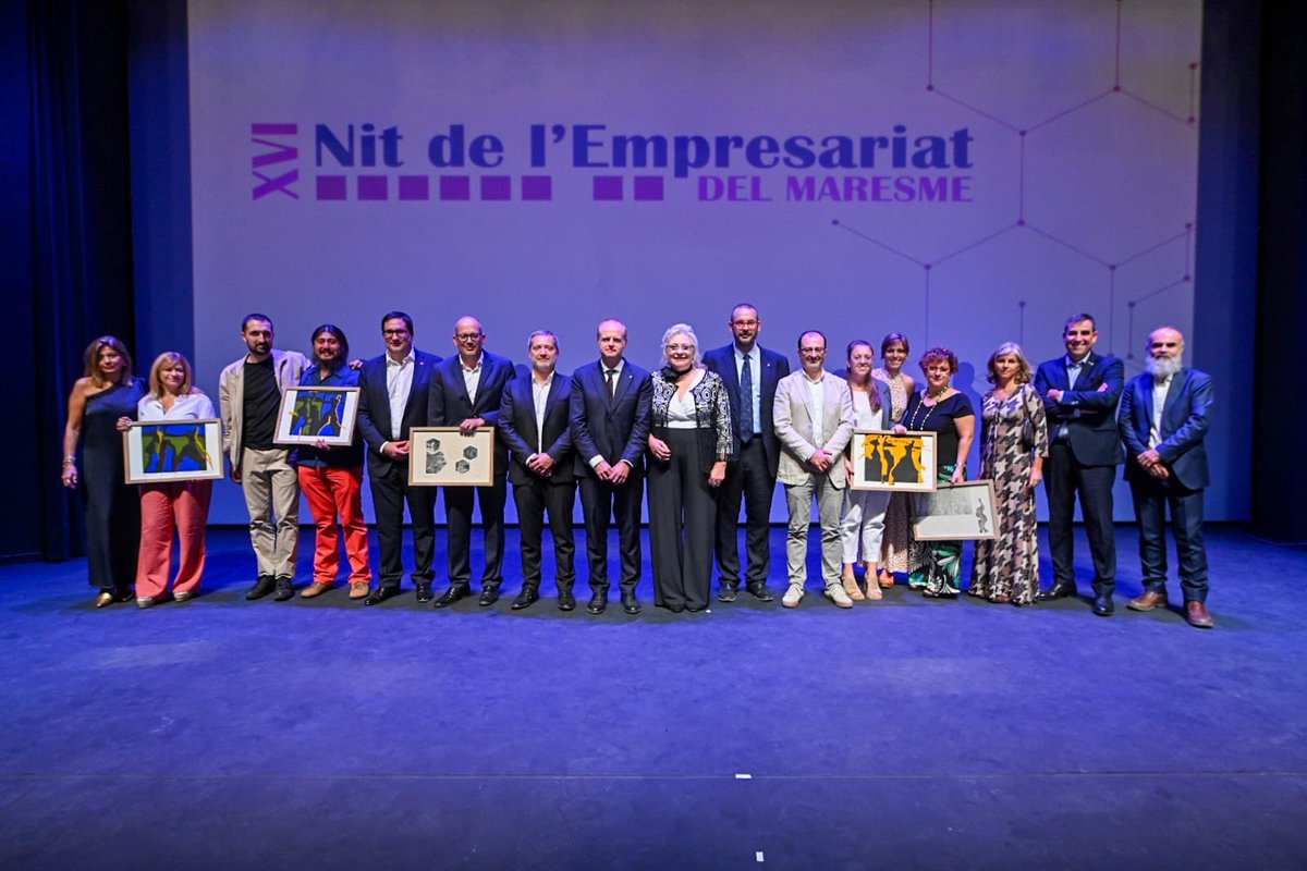 sansruben's tweet photo. Coneixent i celebrant la feina del teixit empresarial jove avui amb @FAGEM_Empresa a la #NitEmpresariatMaresme. Moltes felicitats a tots els guanyadors dels #PremisFAGEM. https://t.co/RoYoyvwfyv