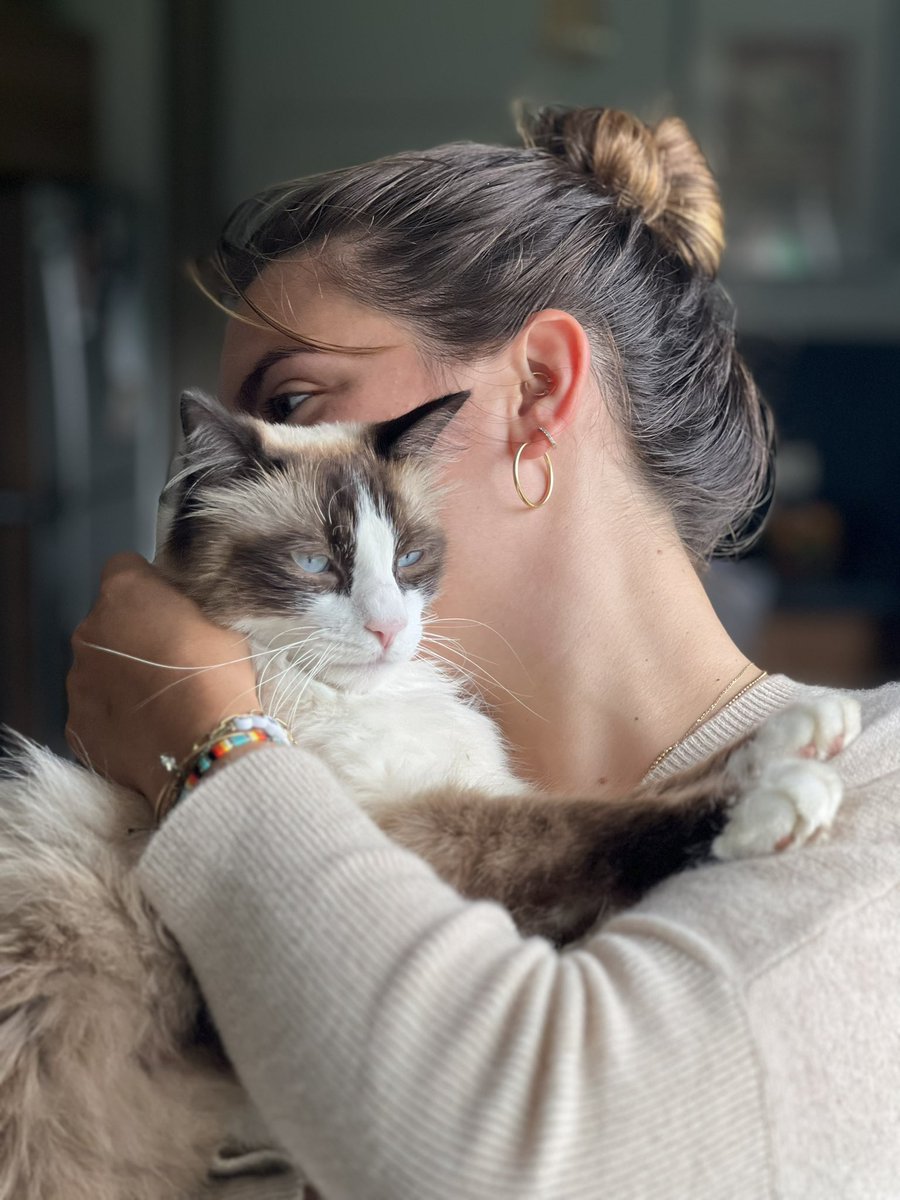 Il y a 27 ans et quelques heures je suis devenue maman. 
C’est loin et pourtant c’était hier.