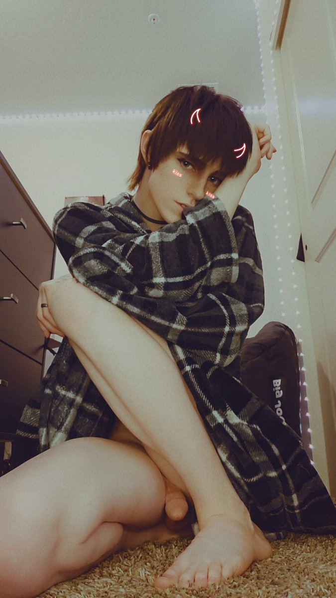 OLLuther's tweet photo. 😈 https://t.co/7baSG0PCVq