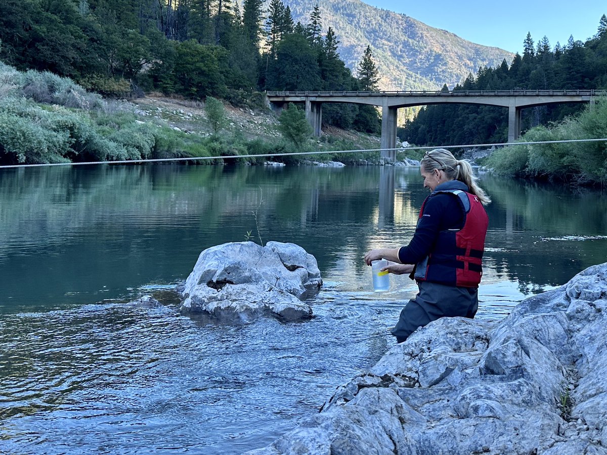 alexandra__chu's tweet photo. girlbossing our way around the McCloud🏔️ https://t.co/Y26D8RNlGM