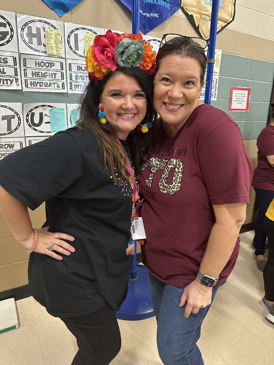 Our LSE families &amp; teachers are having a great time at #LSELoteriaNight #WeAreLakeshore #HumbleElemMath