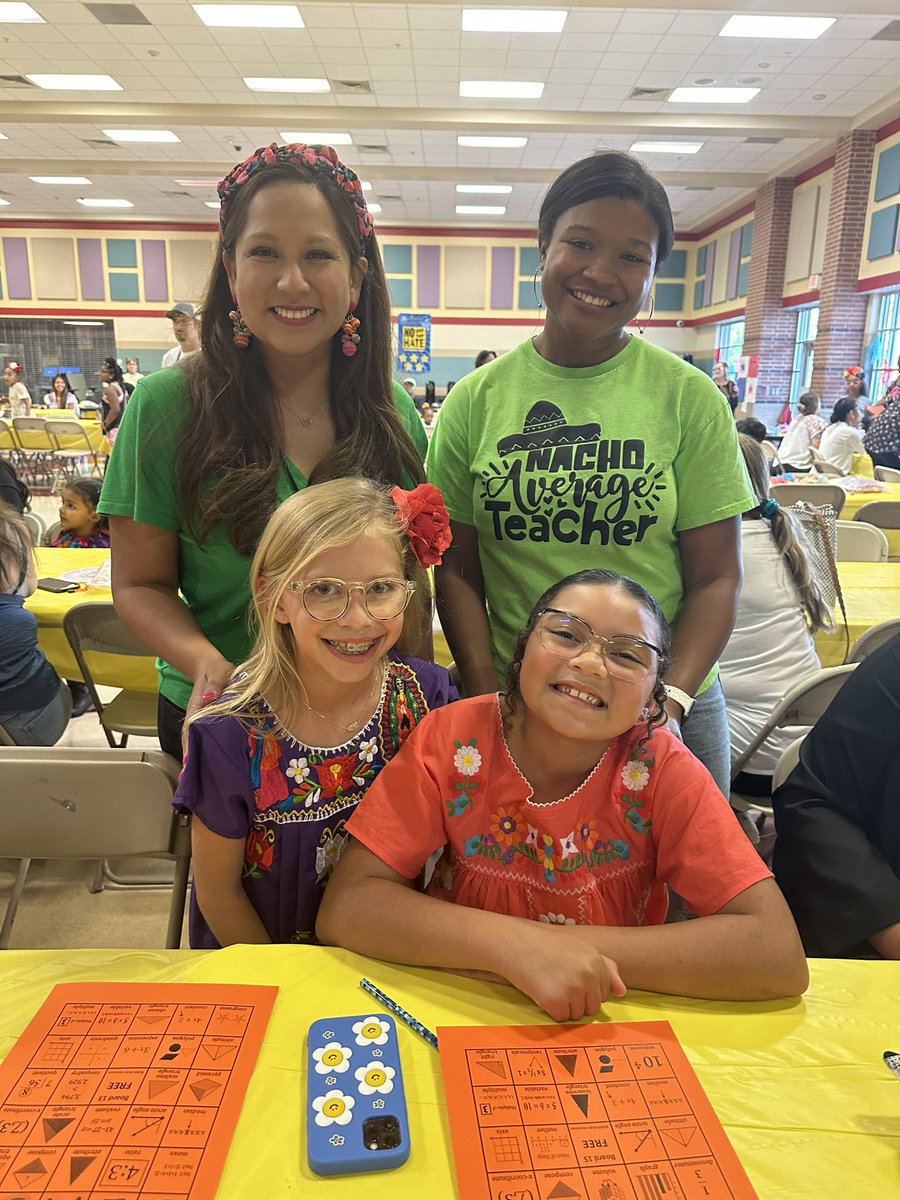 Ms_Baughn's tweet photo. Our LSE families &amp; teachers are having a great time at #LSELoteriaNight #WeAreLakeshore #HumbleElemMath https://t.co/57g5tDI9cc