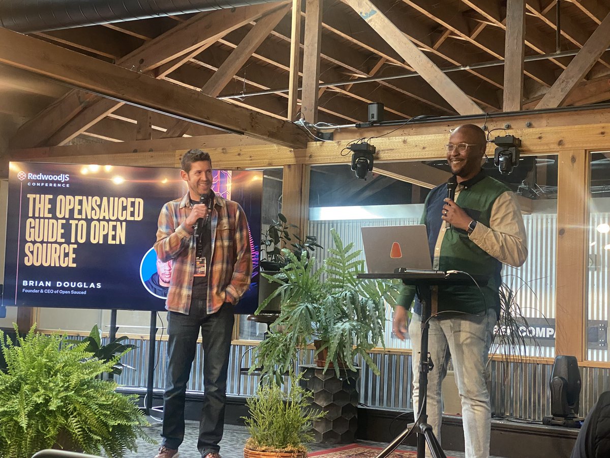 jenntacheff's tweet photo. Grateful to be introduced to BDougie through @Techstars and later @RedwoodJS (and happy he agreed to emcee!) 

He’s doing great work in open source with @saucedopen. I have a lot of Eng leaders following. Check out Open Sauce already! 

@mojombo @bdougieYO https://t.co/rv3lXwIDg5