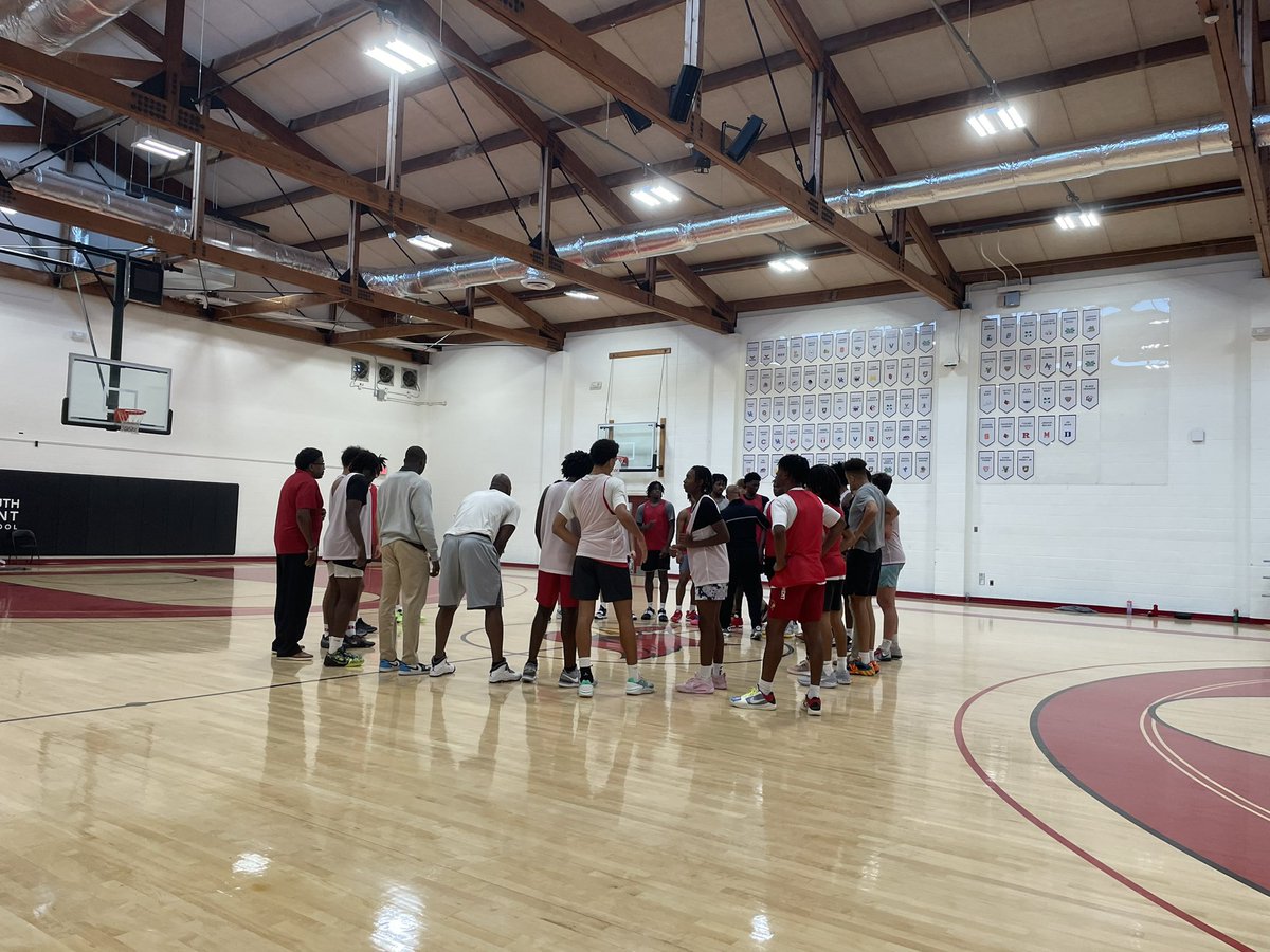 Talented crop of <a href="/SouthKentHoops/">SouthKentHoops</a> ‘25s/‘26s headlined by HM ‘25 targets + evolving talents Badara Diakite, Kelvin Odih. ‘25 forwards Adam Chiacchia, Rashawn Tibby add length, versatility as intriguing ‘26s Jackson Southerland, Koen Booker, Nehemiah Young develop on the second team