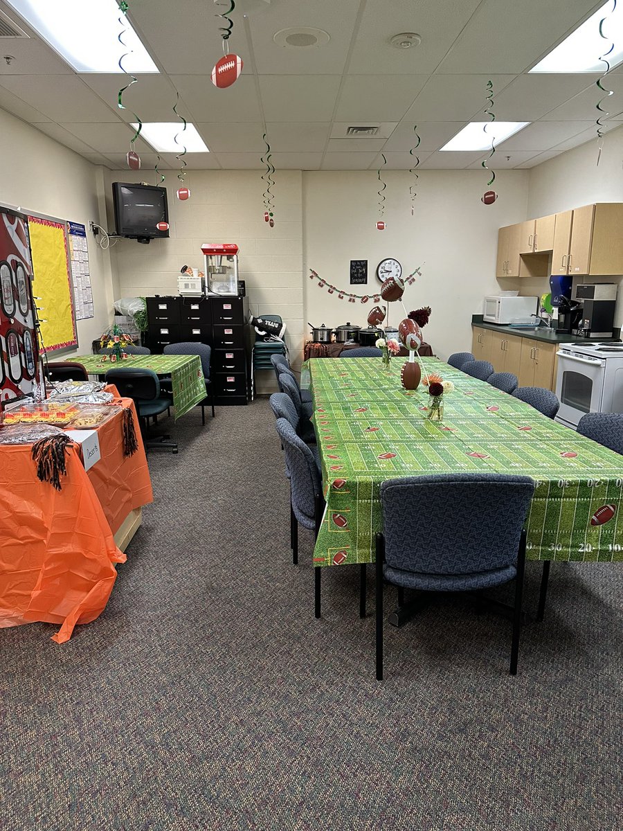 Sandy Fox tweet media