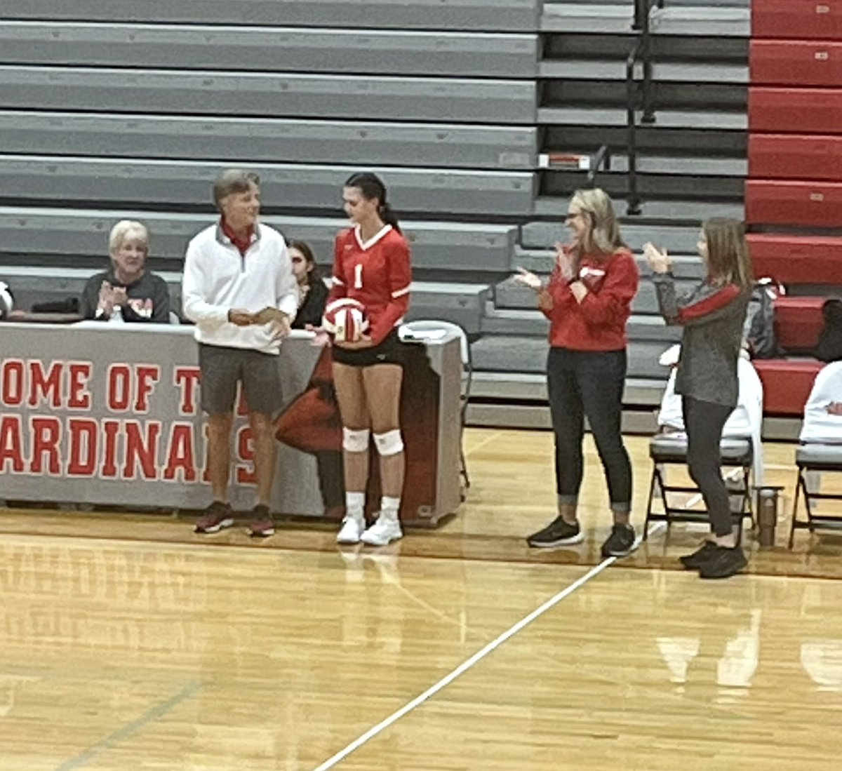 Sandy Valley Lady Cards Basketball tweet media