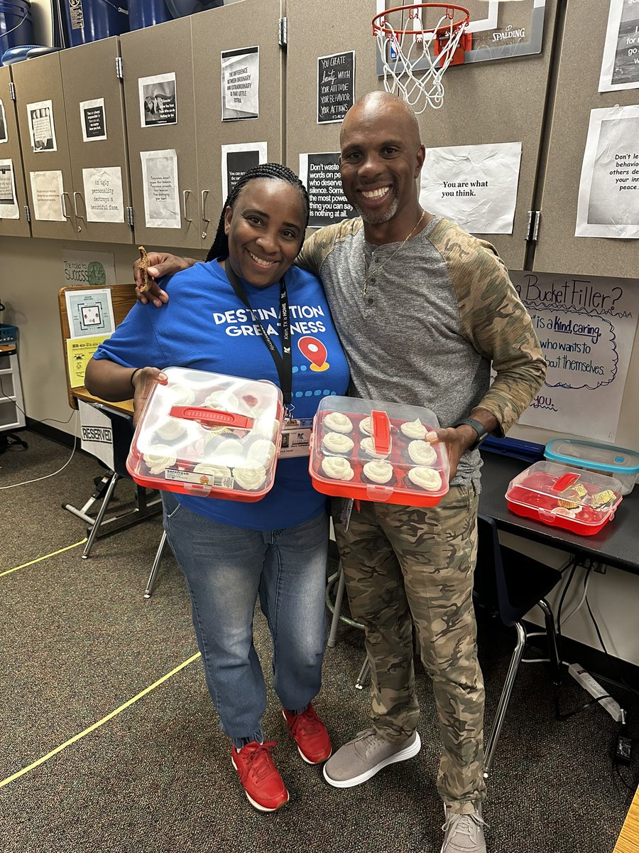 Desiree Rose Lewis tweet media