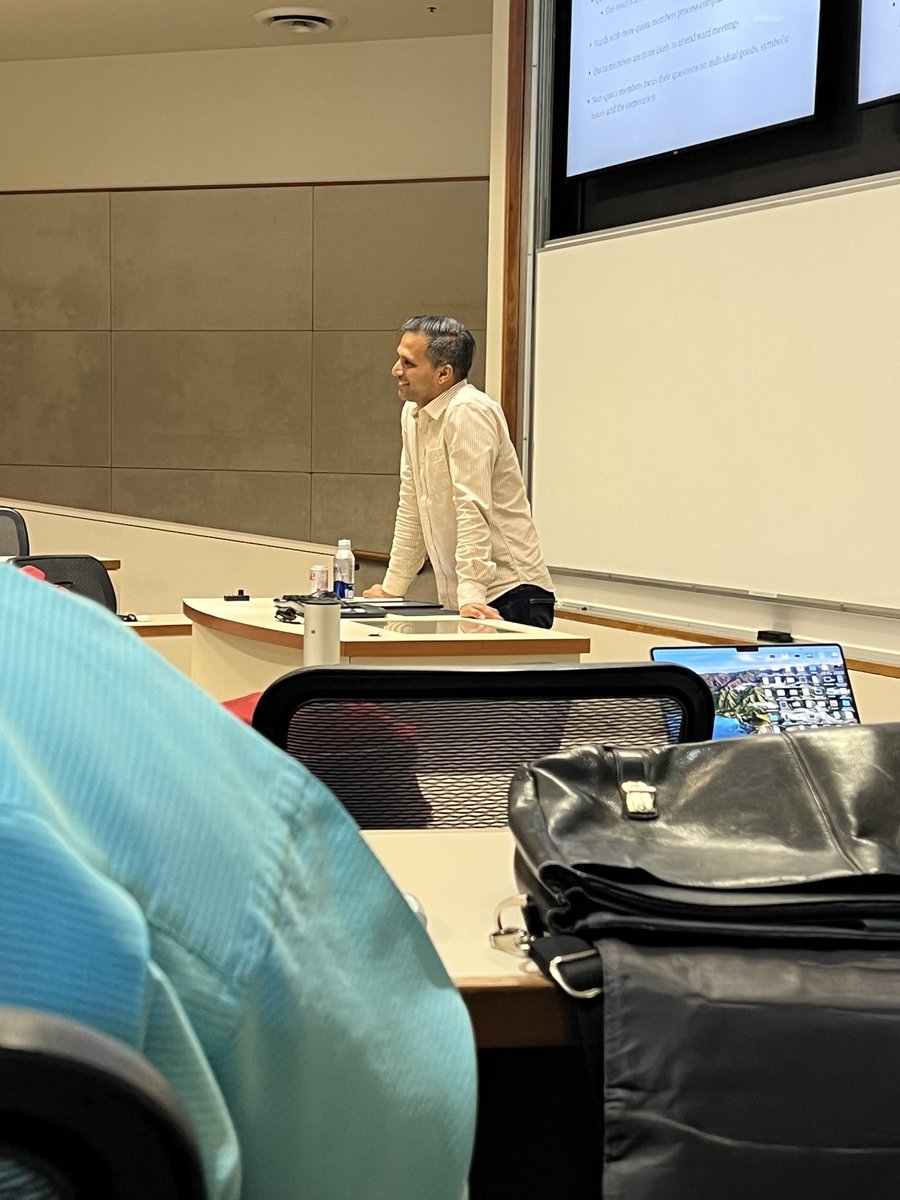 EdHeadington's tweet image. Stanford’s Dr. Varun Karekurve Ramachandra kicked off #CGU’s DPE’s #TuesdayTalks this month with a discussion on Gender Quotas and Public Service Provisions. 

#claremont .@CGUnews