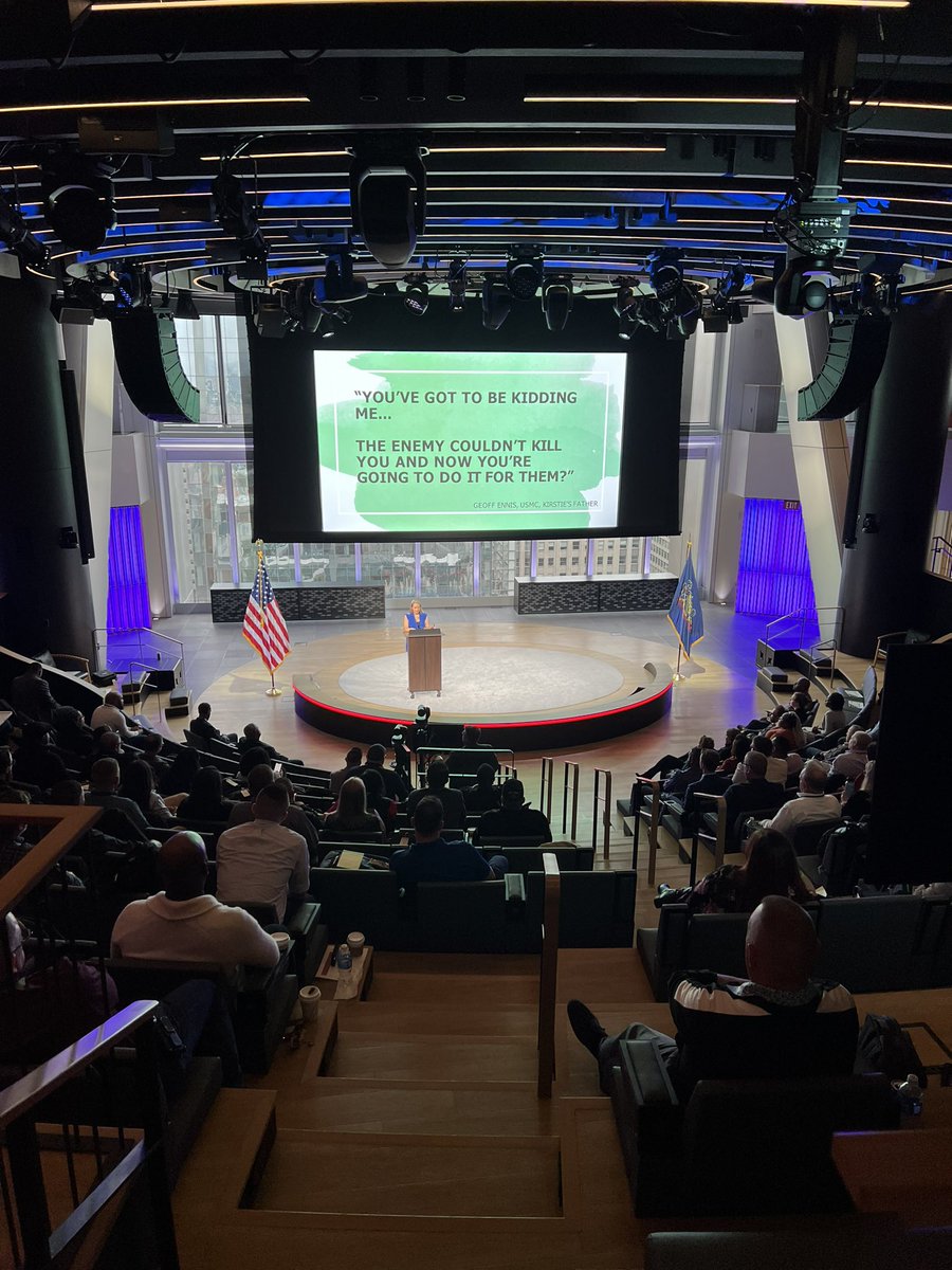 KirstieEnnis's tweet photo. Grateful beyond words to be part of the incredible MILDev event with @comcast & @NBCUniversal and connect with such an inspiring group of military community members. π Thank you for the opportunity to share my journey and inspire others. πΊπΈ #MILDev #Inspiration #ComcastNBCU https://t.co/5ABH9llLUW