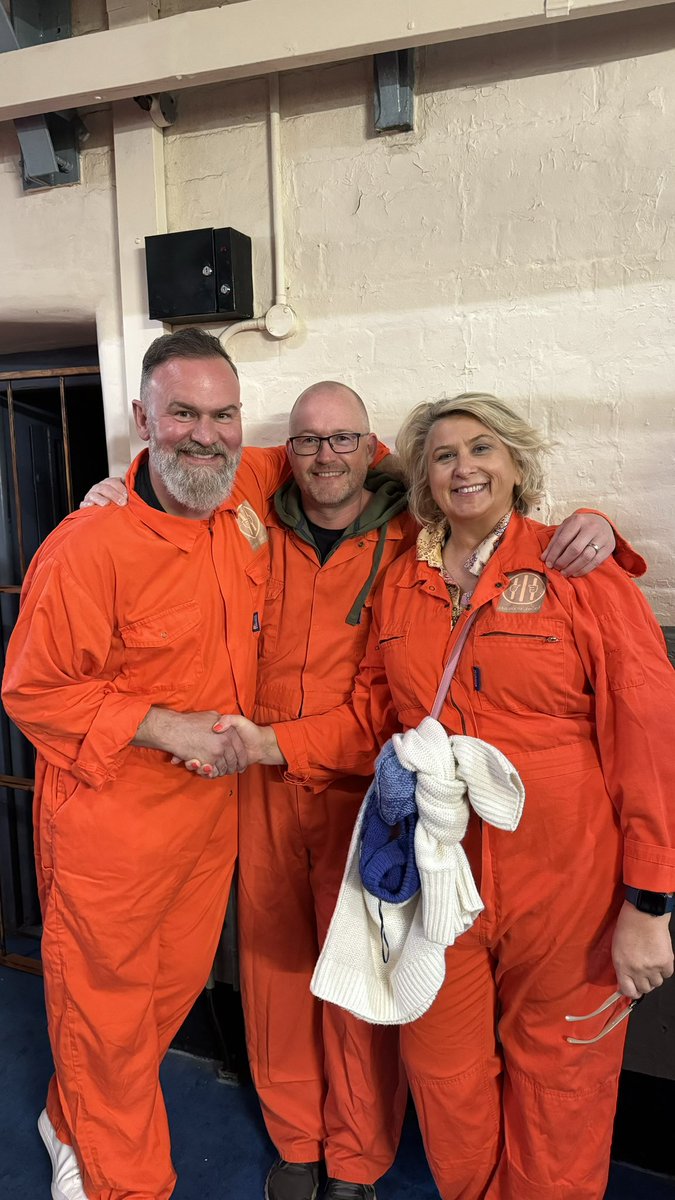 Shoutout to our inmates for a fantastic fundraising effort for tonight’s #setmefree @ShrewsburyPris with @cashforkidsMIDS. There is still time to donate whilst they spend a night in the UK’s most haunted prison… 👻 cashforkidsgive.co.uk/campaign/cash-…