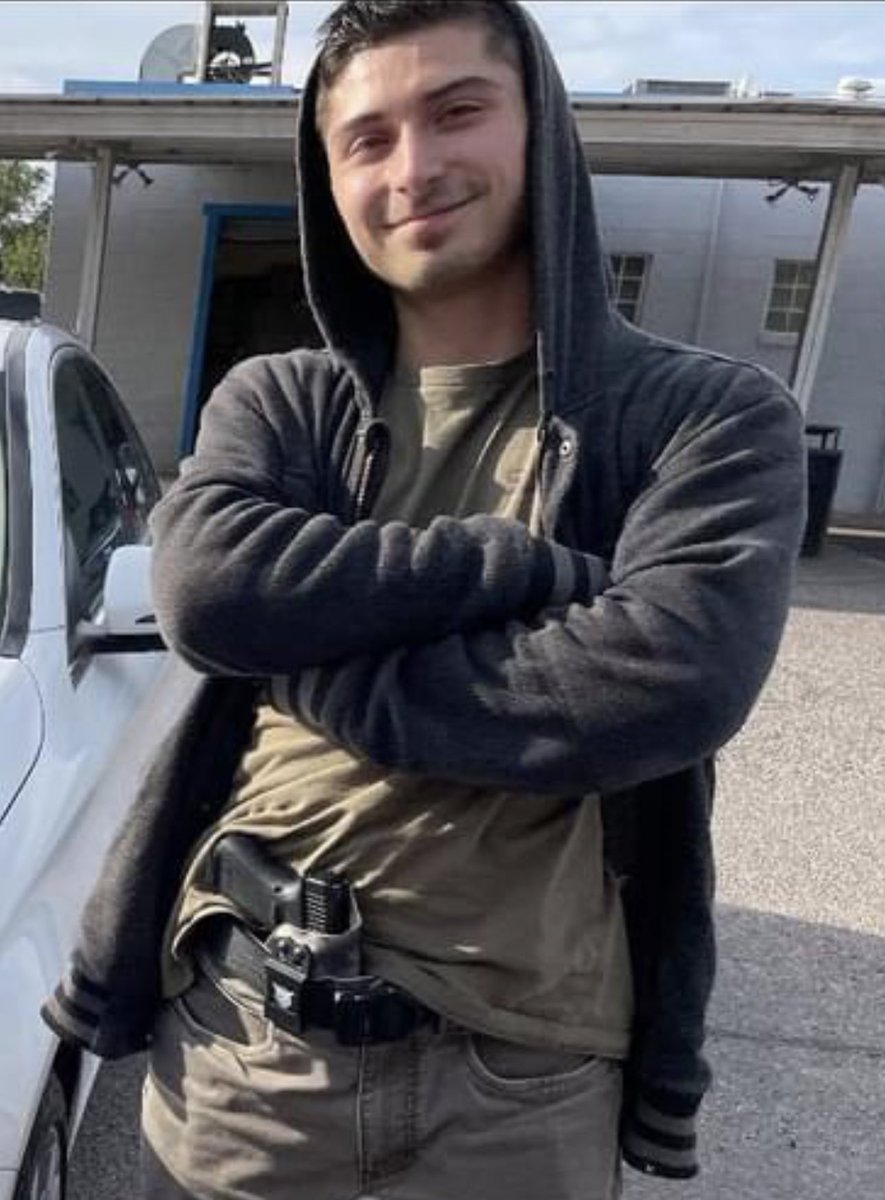 Jonathan Juárez | @pueblobaddie.bsky.social tweet media