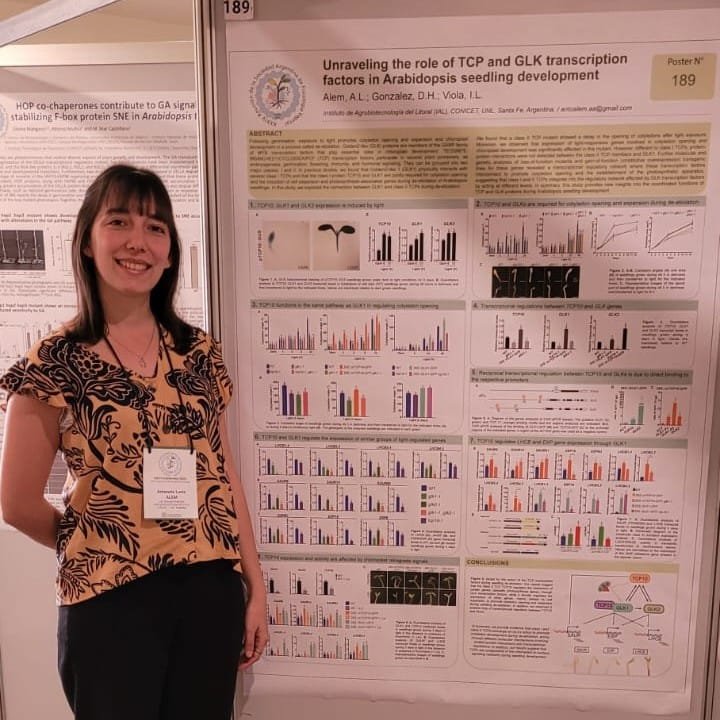 IAL_CONICET's tweet photo. Participamos de la XXXIV Reunión Argentina de Fisiología Vegetal. 
En la RAFV Conference 2023 que tuvo lugar en la ciudad de Rosario entre el 24 al 27 de septiembre el IAL presentó 1 Conferencia,  1 Simposio y 18 Posters. 
@FBCB_UNL @UNLitoral @CONICETDialoga https://t.co/HYJUcKEPix