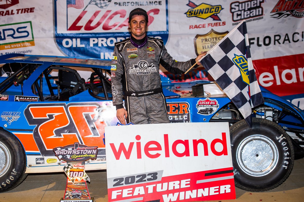 RacingProMedia's tweet photo. This past weekend, it was Ricky Thornton Jr. getting the victory once again!
#RickyThorntonJr #HudsonONeal #DevinMoran #LucasOil #LateModel #Dirt #Racing #Winner #BrownstownSpeedway #Indiana #Jackson100
https://t.co/cWslpSuKS2 https://t.co/3SnX9EaHLj