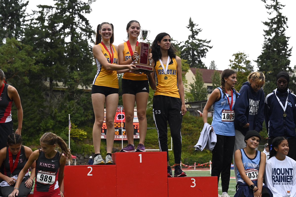 russellbelden's tweet photo. Another awkward Girls XC race last weekend here in Seattle. 
Another biological boy runner was the difference between a girls team getting first or second. 
There was a lot of murmuring when he stood on the podium to accept the girls team trophy. 
Why are girls being forced to go along with this or they’re not playing nice? Every biological boy that competes as a girl is taking a spot and opportunity from a girl. What happened to protecting girls?

#whatisawoman
#ProtectGirlsSports
#TruthIsLove
#DontForceWomenToDenyTheTruth
@icons_women 
@SethDillon