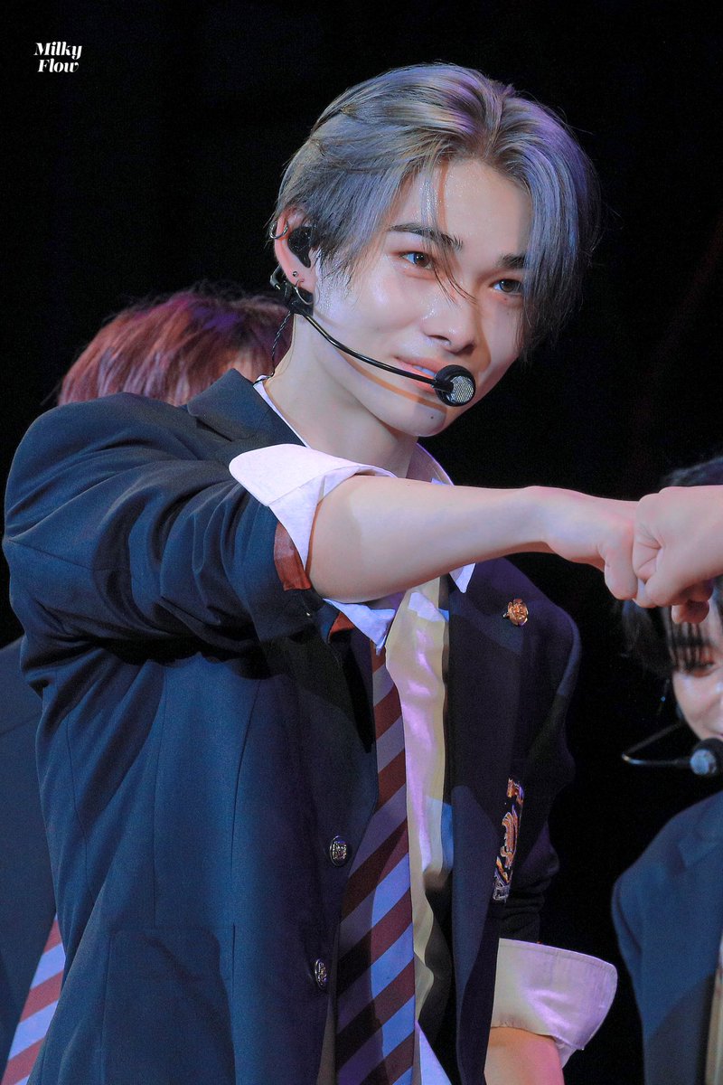 enhypenfansite's tweet photo. [HQ] 230928 Ni-ki – DARK MOON Special Stage

cr.@/niki_milkyflow 
#ENHYPEN #엔하이픈 #NI_KI #니키 #ニキ
@ENHYPEN @ENHYPEN_members https://t.co/GWrDeImGrc