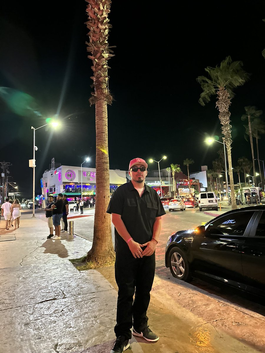 Eddie_garcia775's tweet photo. Oh yeah that’s me 😮‍💨 https://t.co/XofOj0MAgg