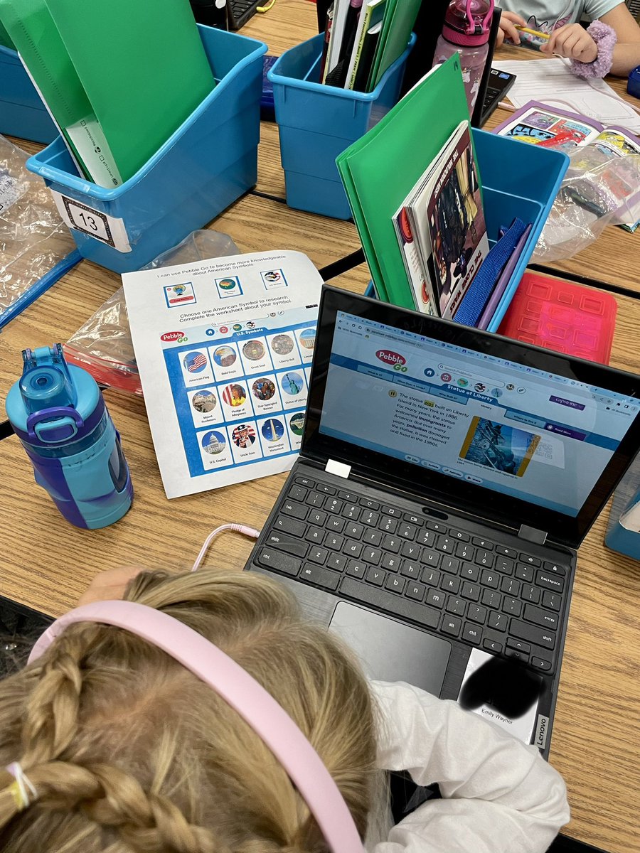 JKThompson5's tweet photo. If primary kids can use tech-you can too! @QuestElementary students in @Punk1nhead20’s class used PebbleGo to research symbols of historical significance w/their classmates. #edtech #tech4littles #techintegration #assessmentcapable https://t.co/fWtBOrb1QO