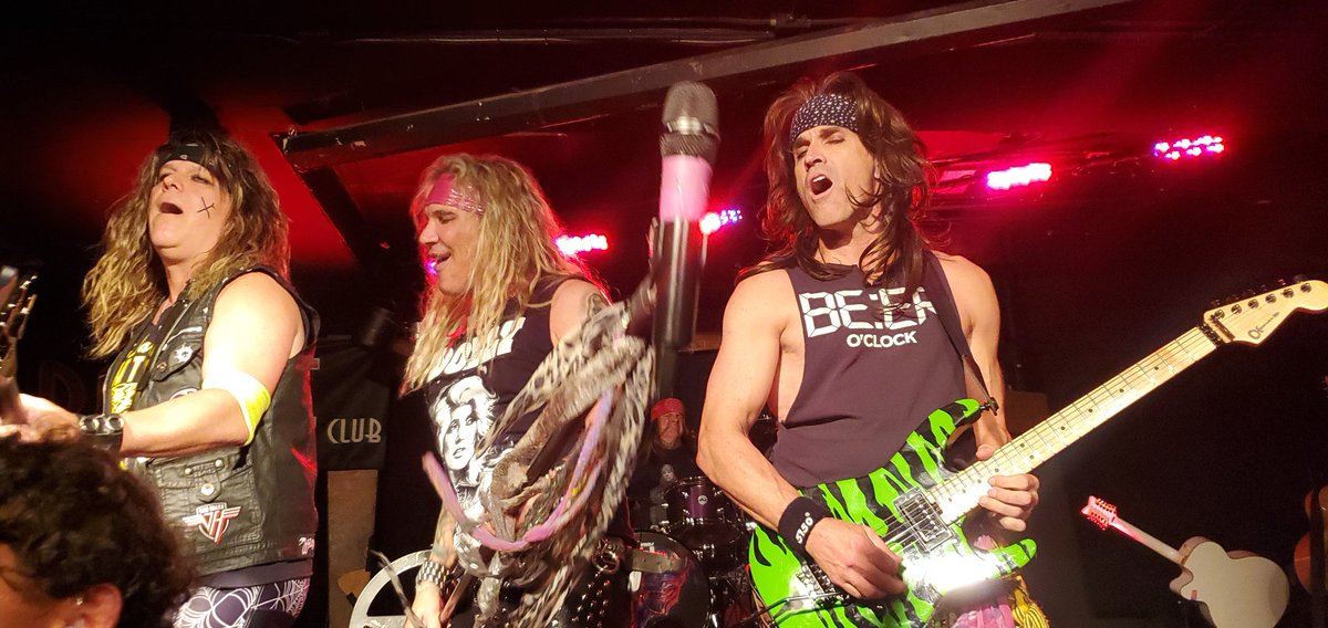 PMEtrailrunning's tweet photo. @Steel_Panther @thePTCC @Kostermusic Was at the Halifax show and it was the best!  An intimate, sweaty show!  Just like metal is meant to be!  5th time seeing you guys and probably my favorite.   Thanks for the great time!  Can't wait to see @Steel_Panther again! https://t.co/UcKTxPZuz5