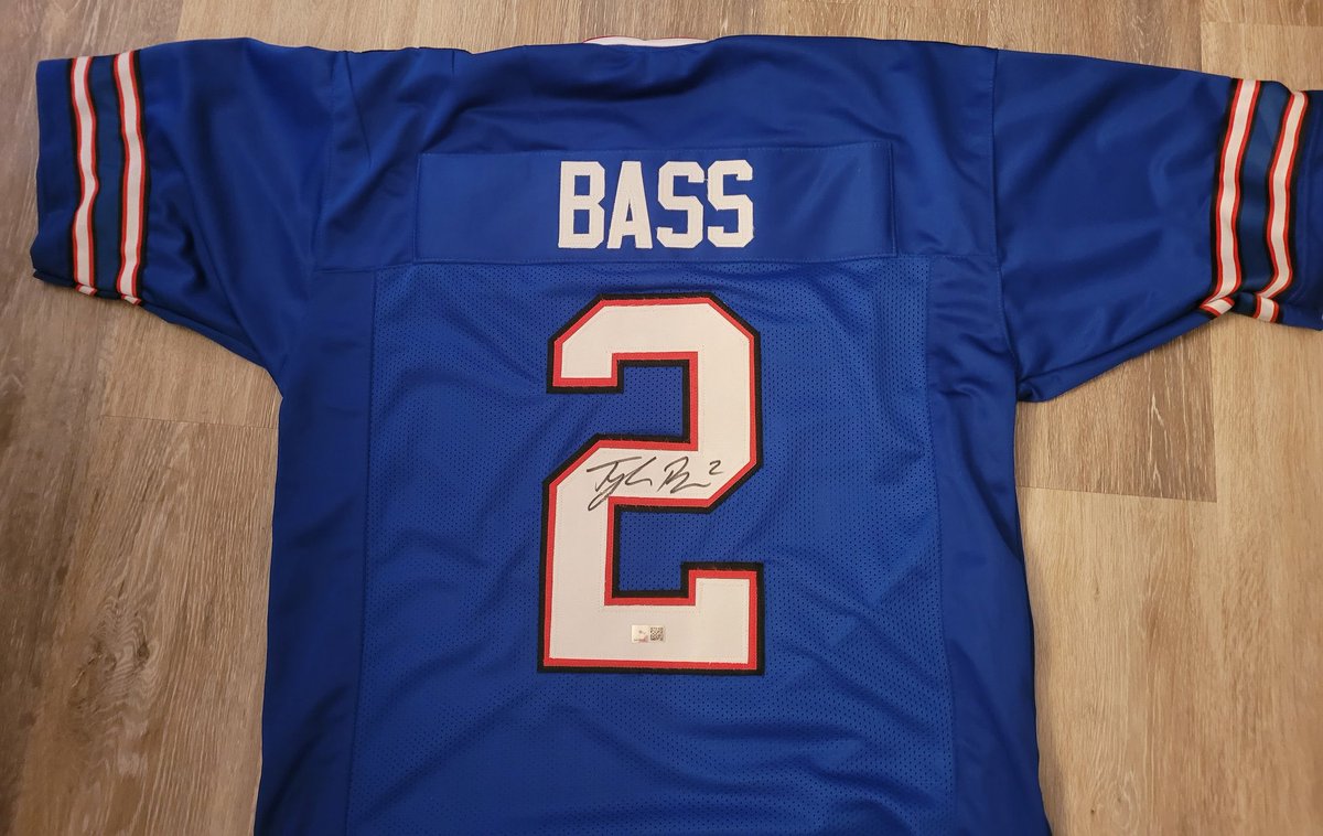KrystleNoel1128's tweet image. 🚨🚨 Bass Giveaway 🚨🚨

To win our AFC special teams player of the month signed jersey:

- Retweet
- Follow me
- Follow @jimmyreu81 

Winner will be selected on October 12th! Good luck! #BillsMafia