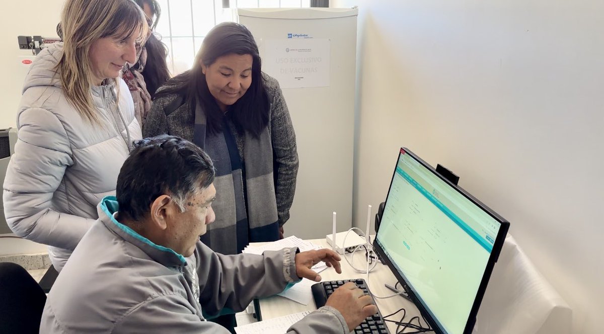 FedeMangioneOk's tweet photo. La #salud #federal es una prioridad para @GobiernoSalta. El 90% de nuestros hospitales ya fue digitalizado con #SAFESA, que permite tener la #historiaclínica digital única, unificando todos los estudios que se realiza un paciente en establecimientos públicos y privados de #Salta. https://t.co/nGfFq5Nor6