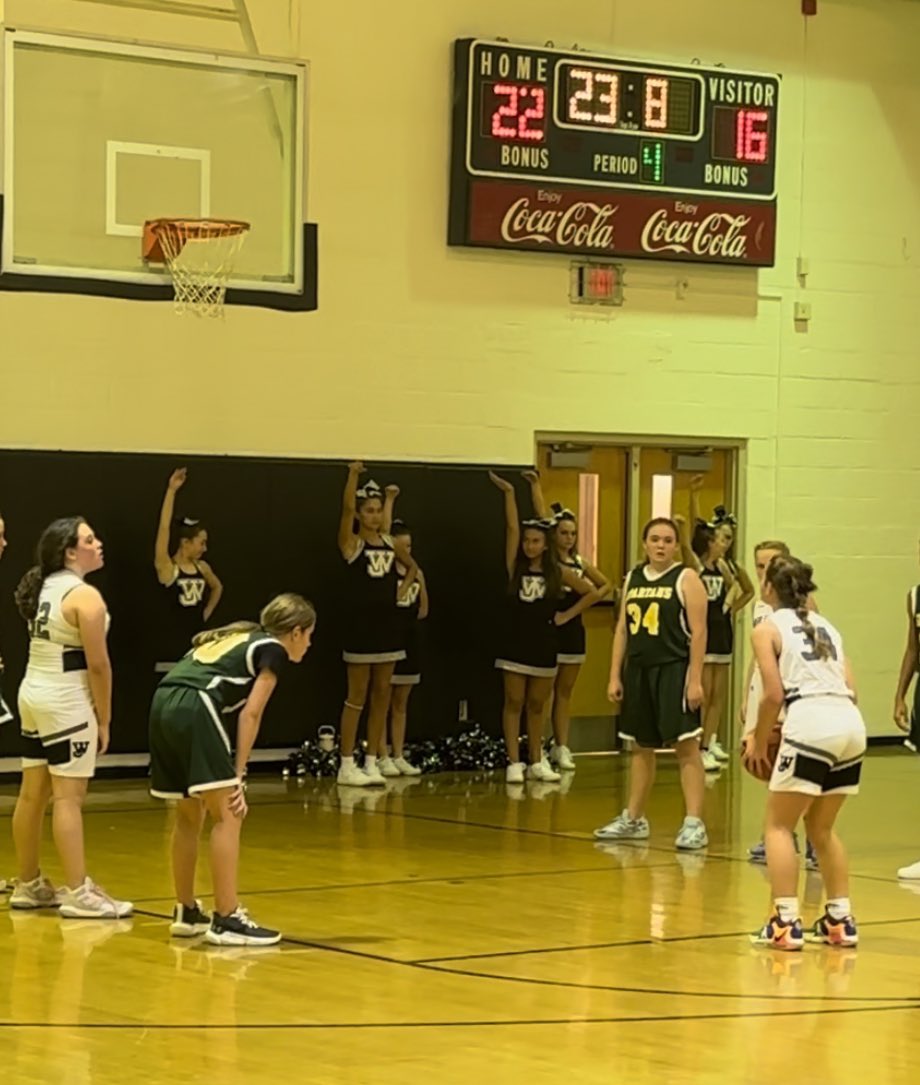 CoachRyan_M's tweet photo. When I learned @SophiaR2029 wanted to try middle school basketball for the first time, I knew I had to make the trip to Winchester! Great game, 34!!! Way to hustle the ENTIRE game! @VAFuryPlat2028 @ExtraInningSB @LegacyLegendsS1 #PlatinumProud
#ImpactRetweets #BallerAlert https://t.co/4rUH0lEdF9