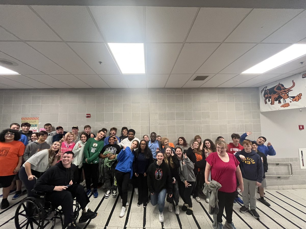 Jessica Stone (@ms_stonestweets) on Twitter photo Best Buddies is back! So happy to be back with our crew. Looking forward to a great year! 😊 <a href="/MissMorganSS/">Miss Morgan</a> Best Buddies is back! So happy to be back with our crew. Looking forward to a great year! 😊 <a href="/MissMorganSS/">Miss Morgan</a>
