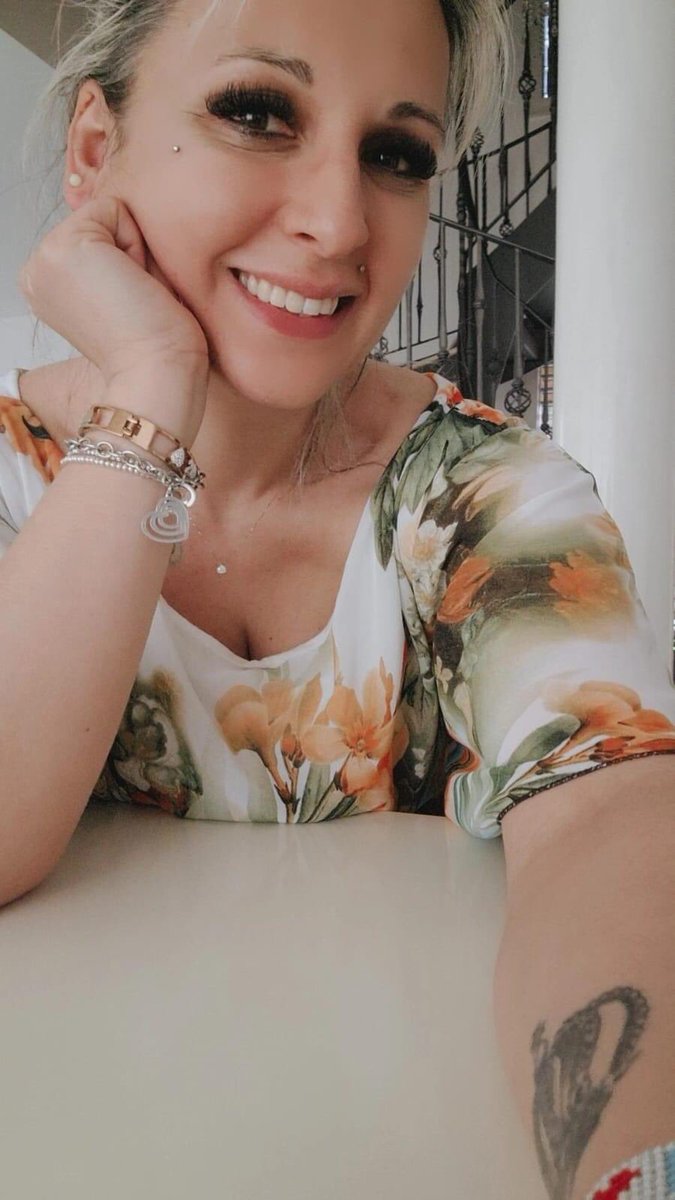 Very good night to the Twitter family and big kisses to all ❤️‍🔥🥰🥰🥰🥰