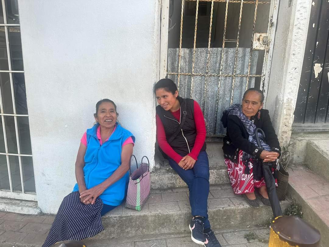 #COMUNICADO: NO TENEMOS INVESTIDURA PÚBLICA PARA HACER OÍR NUESTRA VOZ PERO DESDE LAS CALLES NOS HICIMOS OÍR.
🔥🔥ESTOS 9 AÑOS, ELEGIMOS LUCHAR POR LA LIBERTAD. 
<a href="/salomonj/">Salomón Jara Cruz</a> <a href="/jesusromerooax/">Jesús Romero (El Mero Mero)</a> <a href="/ONUDHmexico/">ONU-DH México</a> <a href="/DDHPO/">Derechos Humanos Oax</a> <a href="/CIDH/">CIDH - IACHR</a> <a href="/Irma_BolanosOax/">Irma Bolaños Quijano</a> <a href="/SCJN/">Suprema Corte</a> <a href="/FiscalOaxaca/">Bernardo Rodríguez Alamilla</a> <a href="/LuisaAlcalde/">Luisa Alcalde</a> <a href="/lopezobrador_/">Andrés Manuel</a>