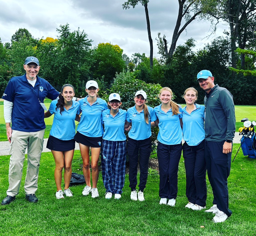 Knights are moving on! Our 369 was good enough for 3rd place at the Fremd Regional. Knights were led by Emily Torok finishing in 6th shooting an 87, Warnement in 8th with a 91, Zinzer 94 and Wascher 97. On to the BG Sectional on Monday! <a href="/KnightsofPHS/">Prospect High School</a> <a href="/ScottMcD_PHS/">Prospect Athletics</a> <a href="/dhpreps/">Daily Herald Preps</a>