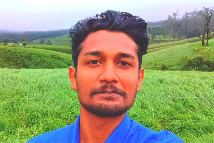 New profile pic, new memories from #Ambewela's pristine landscapes. Nature's artistry at its finest! 🍃📷 #NatureLover