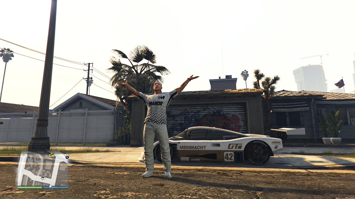 HadieWorld's tweet photo. @RockstarGames what are y’all doing to our game.. The goal is to improve it. 
9 yrs bro I’m invested fix this https://t.co/xY7meLVY5p