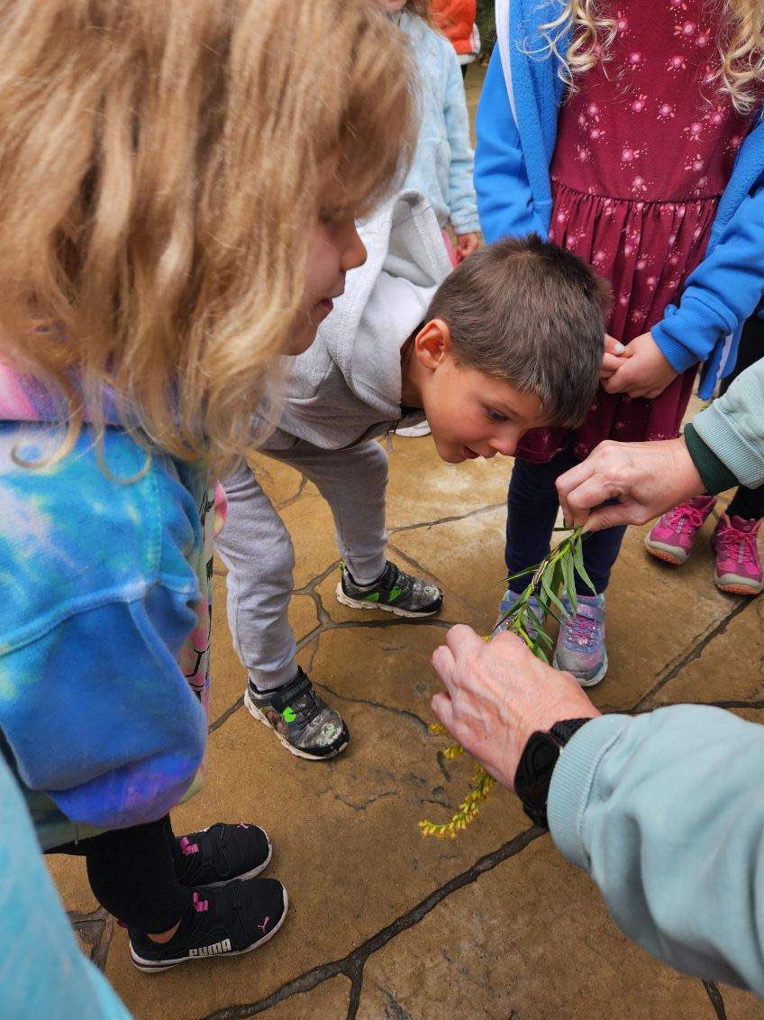 Kindergarten adventure to CanalWay Center <a href="/clevemetroparks/">Cleveland Metroparks</a> 5 Senses Nature Hike Program <a href="/CHS_Super77/">Tom Evans</a>  <a href="/CUYHTS/">Cuyahoga Heights Schools</a>