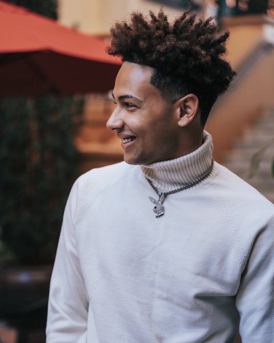 The LR Visuals tweet media