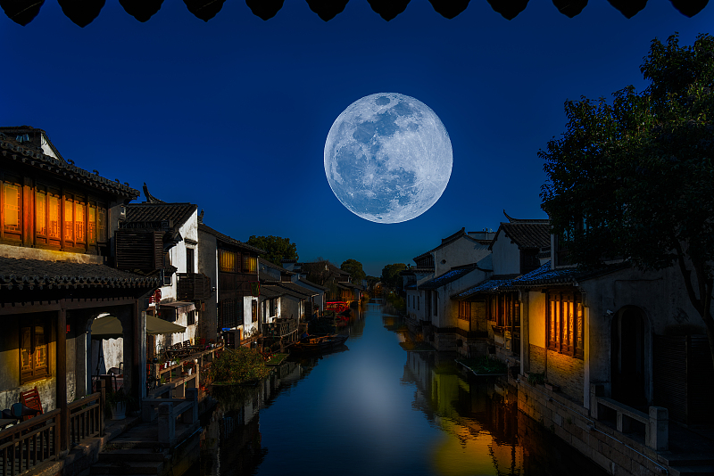 CurioCityChina's tweet photo. ๐๐Happy Mid-Autumn Festival! May your life be as radiant and fulfilling as the full moon!
#MidAutumnfestival #FullMoonJoy #ไธญ็ง่ๅฟซไน https://t.co/3CnUqS0JvV