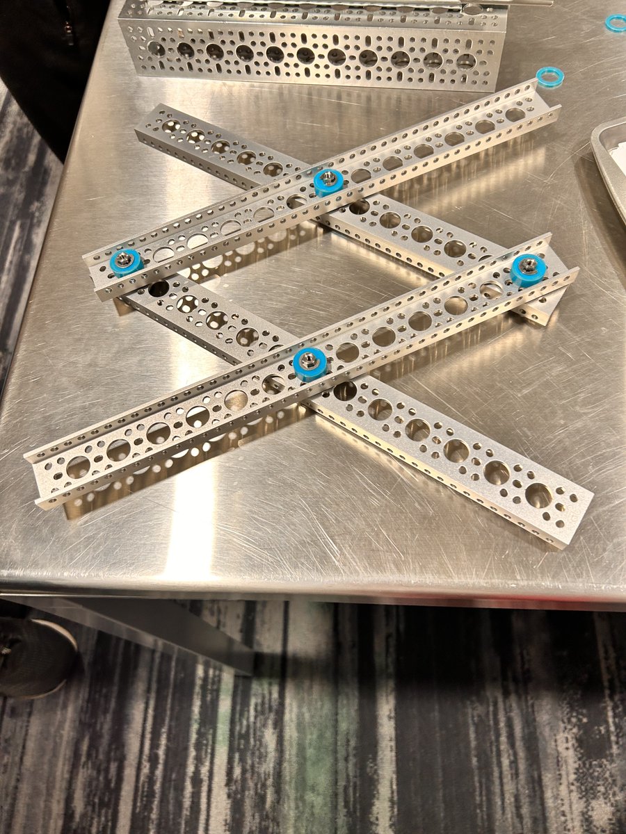 Saline Robotics tweet media