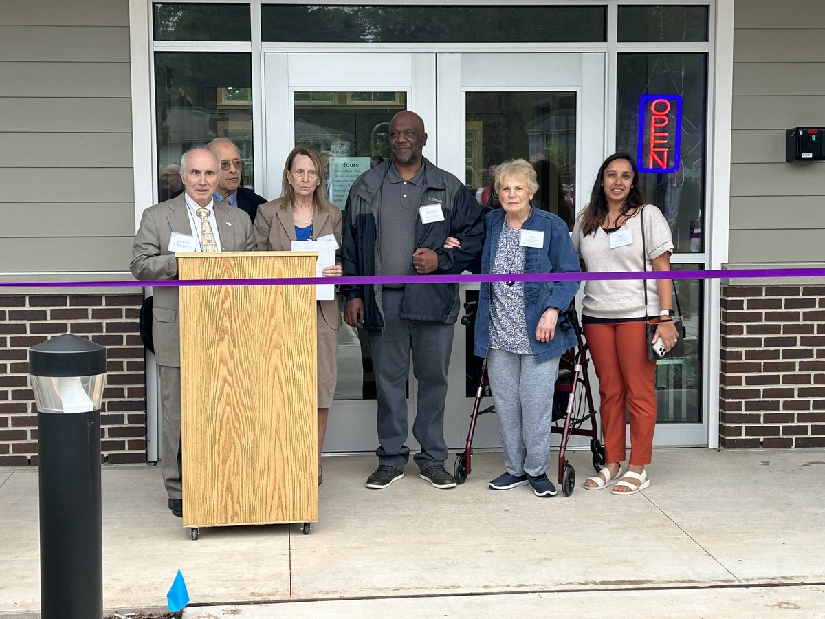 FPS_2025's tweet image. Thrilled to have attended the ribbon cutting of the new Franklin Park Branch Library. We will be working with the library to schedule walking field trips for our Pre-K to 5th grade students! Shout out to our @InstTechFTPS for being on the planning board.