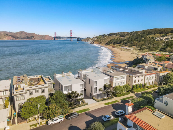 NaeviaNn's tweet photo. The San Francisco Planning Commission is scheduled to review plans for a new mansion at 170 Sea Cliff Avenue in San Francisco’s affluent master-planned residence park. The application follows already-approved plans for a mirrored home at 178 Sea Cliff Avenue. https://t.co/WVUavoRRBq