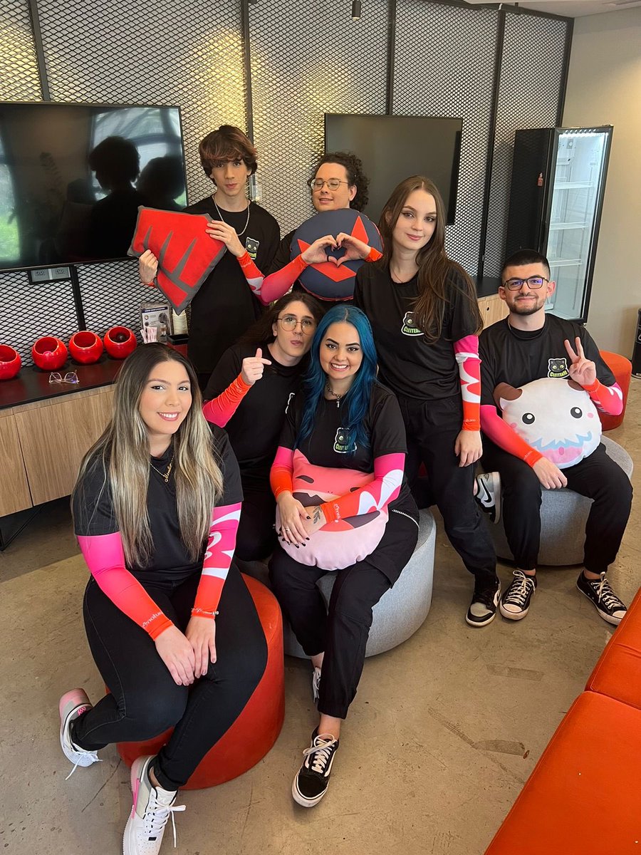 blu 🌙 tweet media