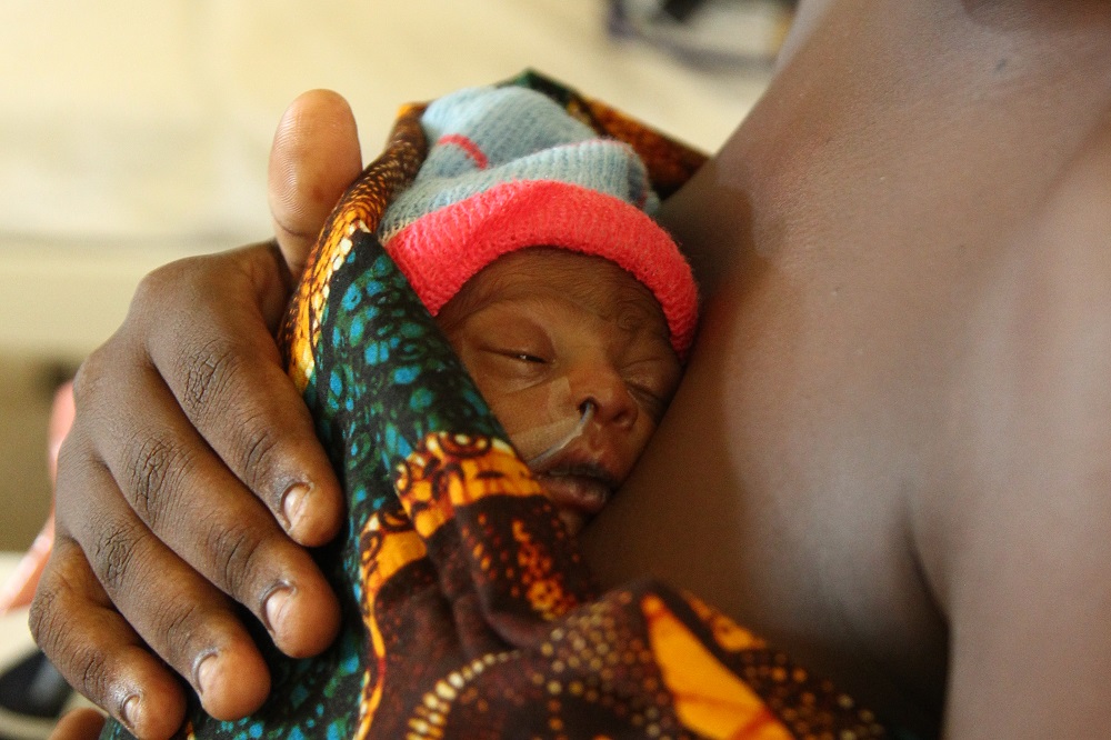 GLANCE_Network's tweet photo. #𝐙𝐞𝐫𝐨𝐒𝐞𝐩𝐚𝐫𝐚𝐭𝐢𝐨𝐧 : Parents need to be welcome in the neonatal unit to be with their child 24/7, to provide Kangaroo Mother Care: https://t.co/8gB6hiVnJh
#HealthCare
© DMF Othman Michuzi https://t.co/Y6LovcsULF