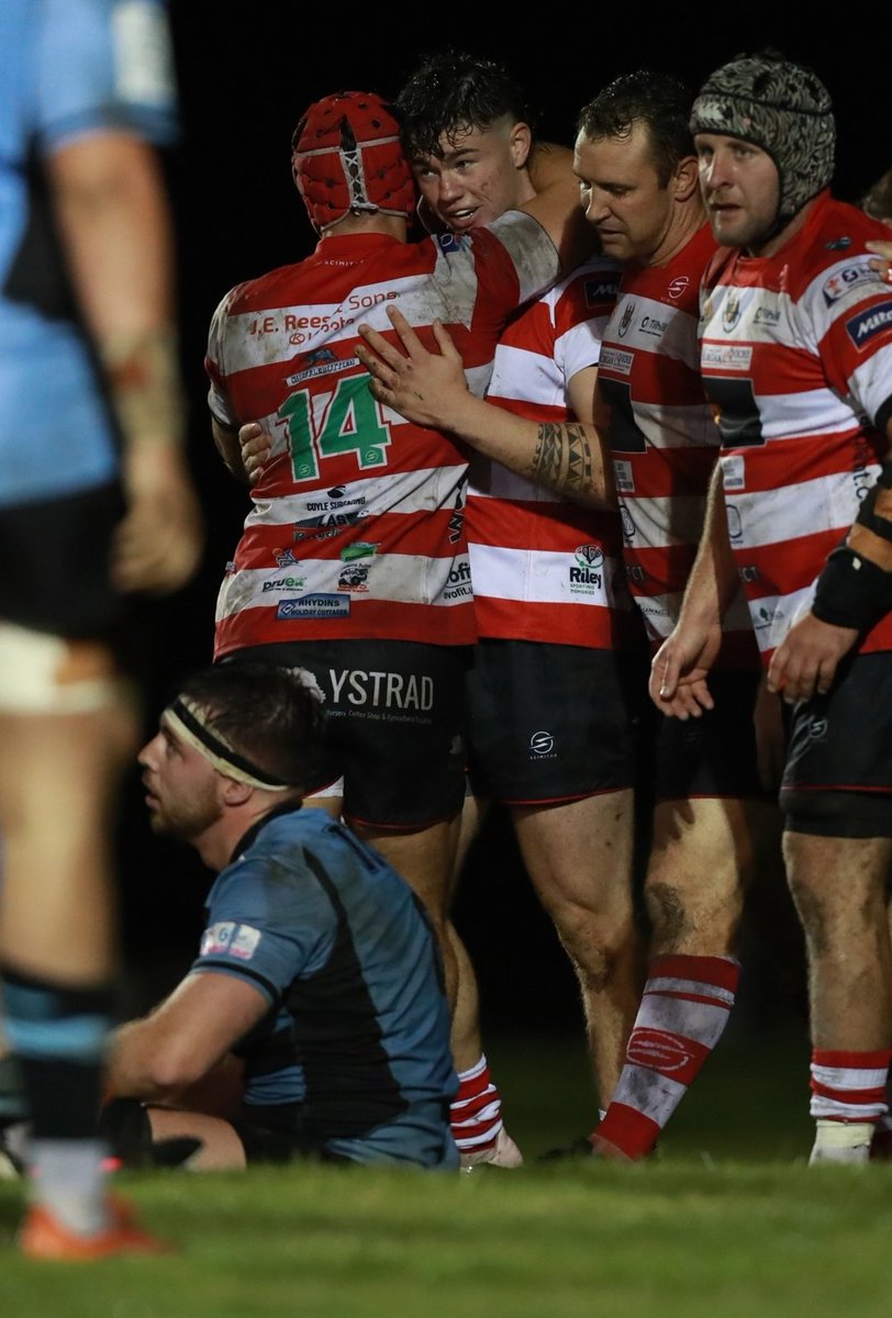 Croeso @Gabriel97210300
Cyn <a href="/AddGorffStrade/">Adran Addysg Gorfforol y Strade</a> <a href="/RYGBICSG/">Coleg Sir Gâr Rugby</a> a <a href="/bprfctheblacks/">Burry Port RFC</a> 🔴⚪🟢