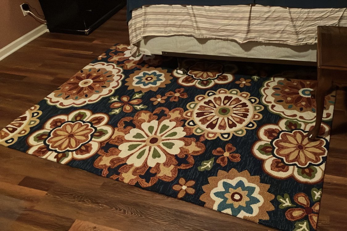 actuallyang3lz's tweet photo. got some decorations today did they eat #floral #bohoqueen #yass https://t.co/yrXKIEsF3e