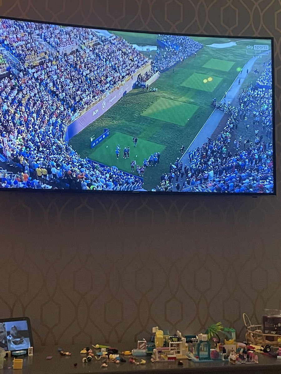 Lee Johnson tweet media