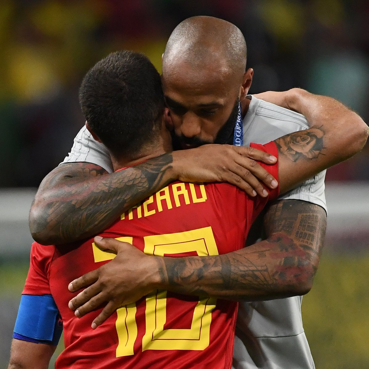 Footballtweet's tweet photo. 🗣️ Thierry Henry on dribbling: “A lot of people do stuff that I call nonsense. Are you going to the goal or not?

Salah, when he takes the ball, he goes! I always remember one guy: Eden Hazard. That's what I call dribbling.” https://t.co/qP897RFngG