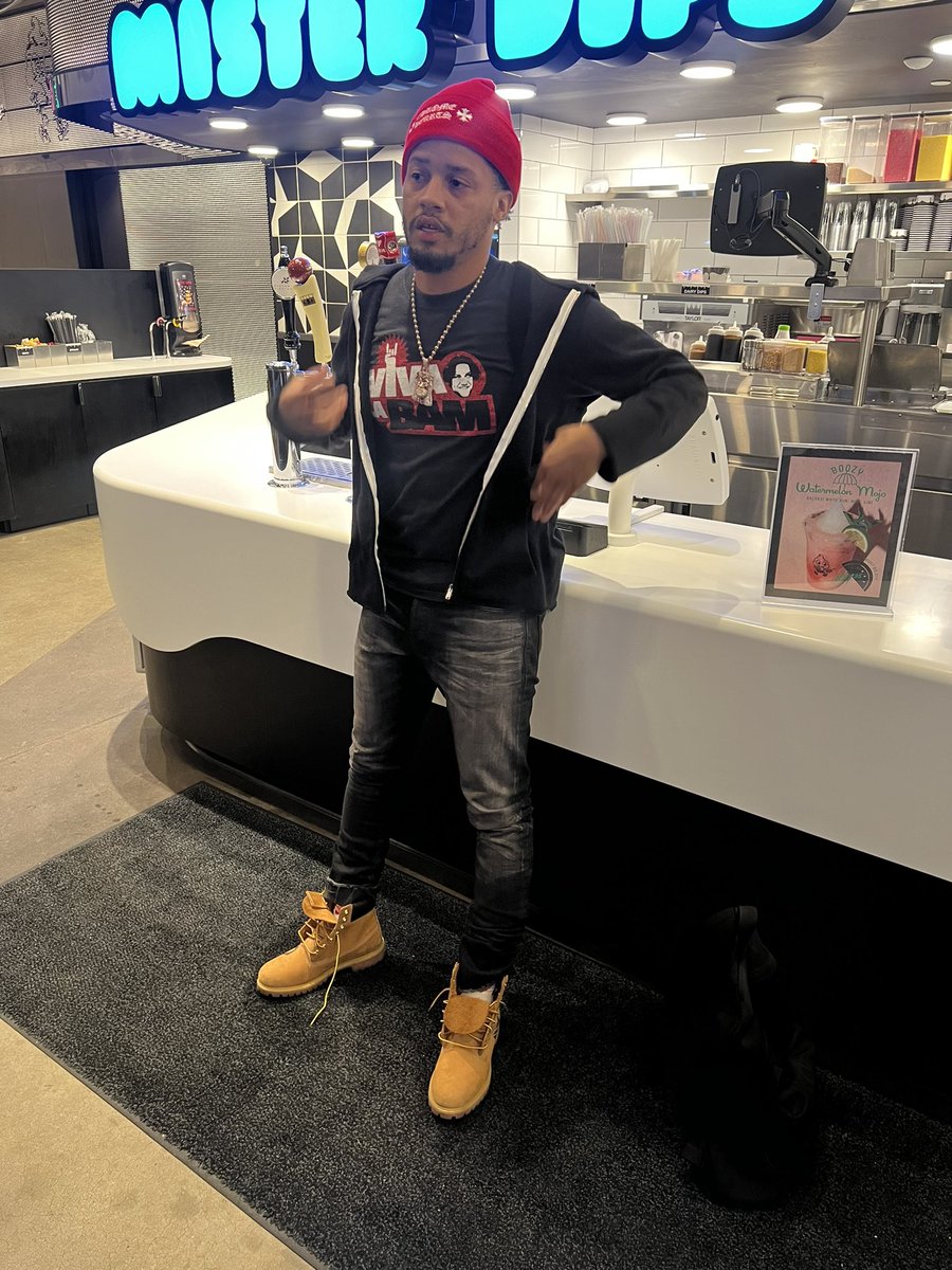 WORST TAPE tweet media