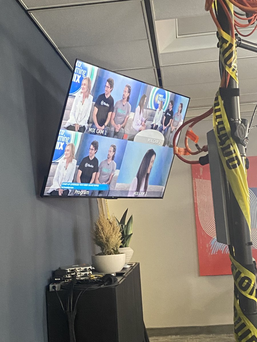 flockxofficial's tweet photo. 🎉 Happy Friday! 🚀 Exciting developments in #GrandRapids! Flockx & Biked are sparking innovation, as discussed by our CEO, Devon, on @Fox17! Big shoutout to The Right Place for fostering growth during Tech Week! 🌟 Watch here: https://t.co/lm2W6mLsgs #flockx #Biked #TechWeekGR https://t.co/yWAdf62SOr