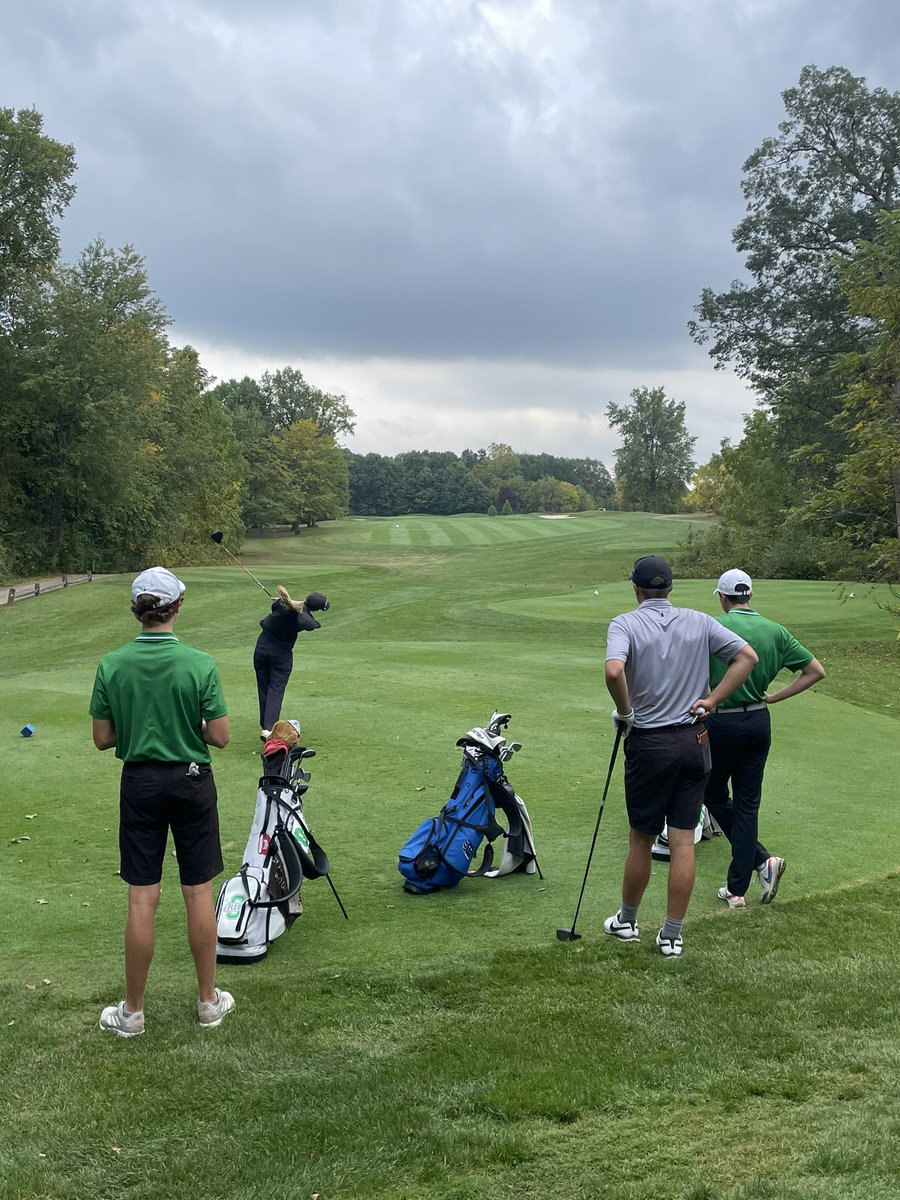 Bradley Boys Golf tweet media