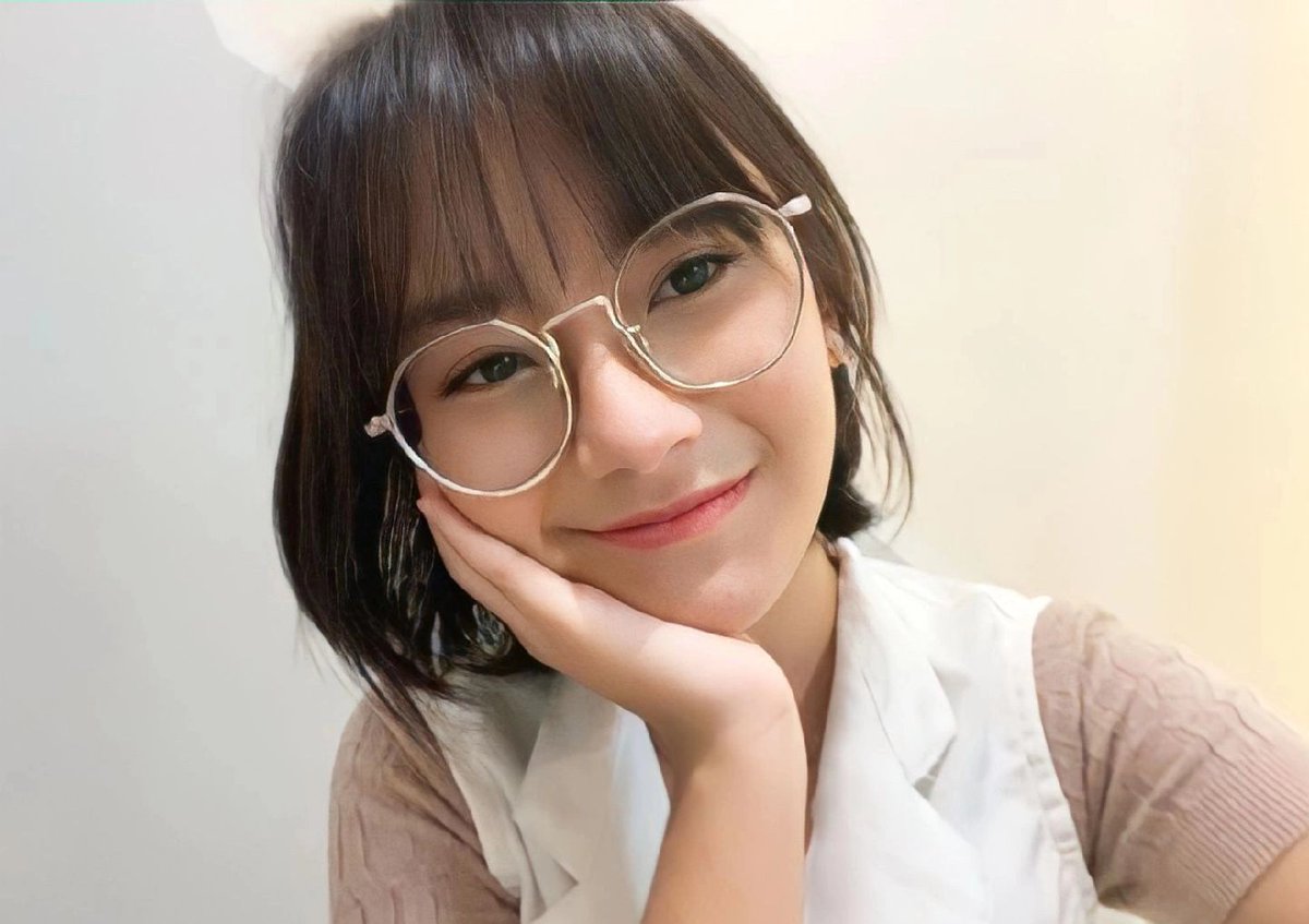 Araboy20MU's tweet photo. Selamat Hari Jum'at.... ๐
@Freya_JKT48
#TGIF #Freya #FreyDay #freyanation https://t.co/ElxBrpAFpk