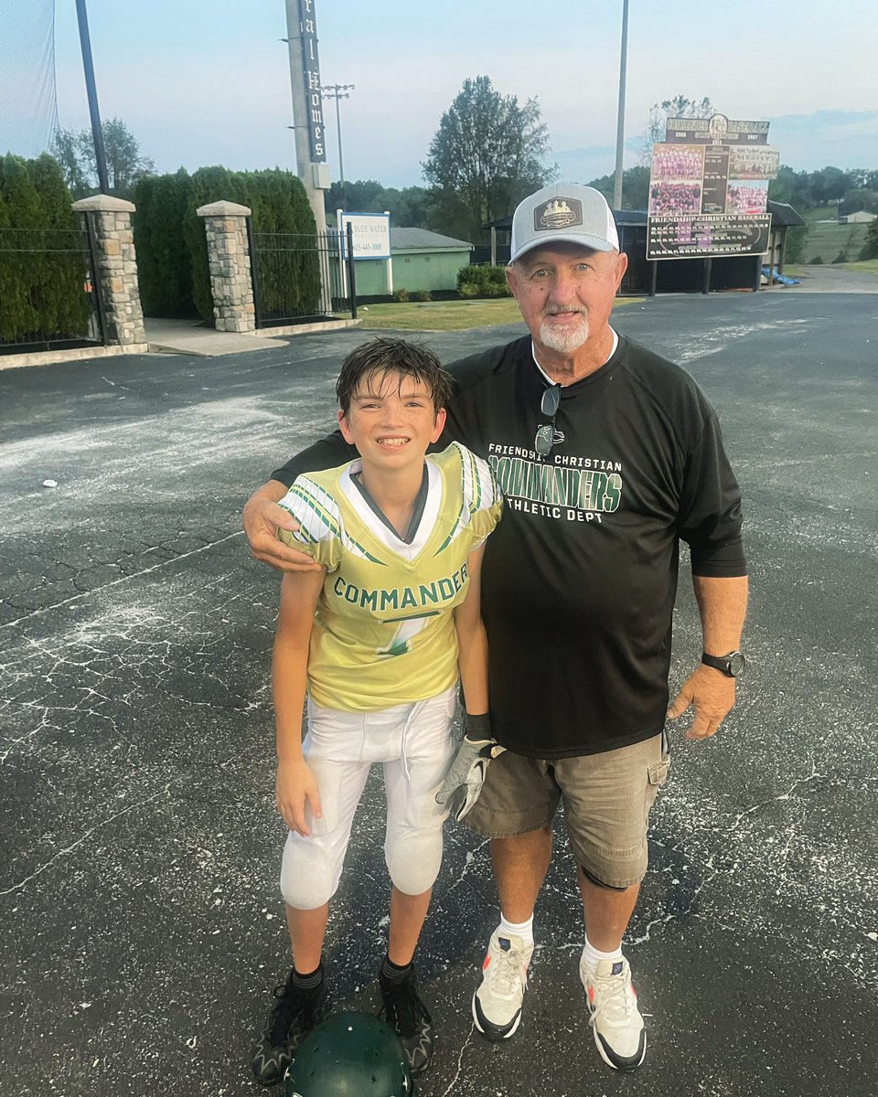 JoshPruno's tweet image. 5/6 Football ends with a Big W for the  Commanders &amp;amp; Americas Pop was on hand to see it go down. Two weeks off for Fall Break &amp;amp; then it’s Basketball season for Little Man. Drink it in. #MemoryMakingBusiness #PrunoBoys #TheGoodStuff